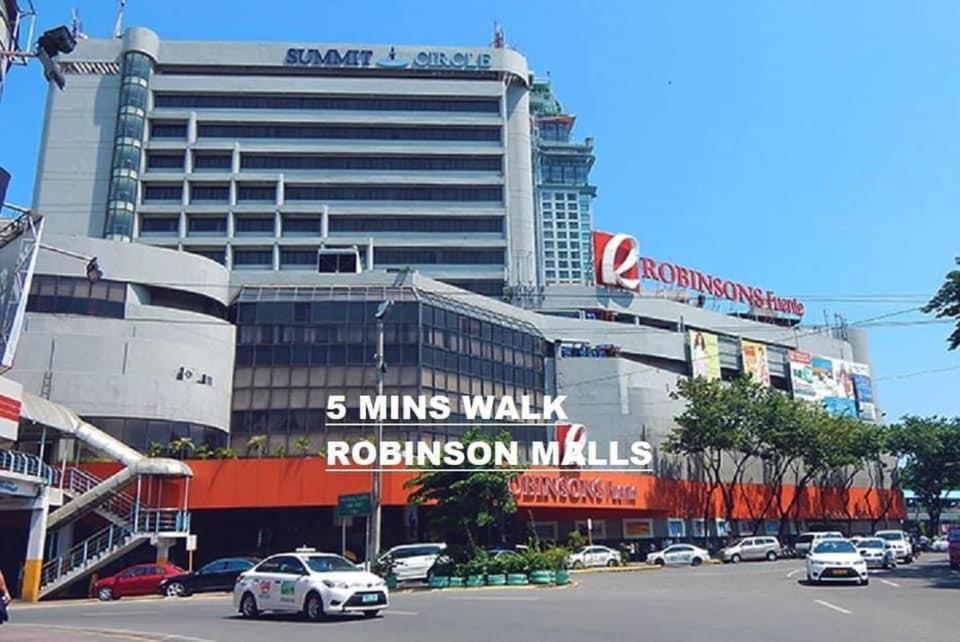 Horizon 101 A1 Shortwalk Robinson Mall Mango Square Bars Free Pool Apartment Cebu ภายนอก รูปภาพ