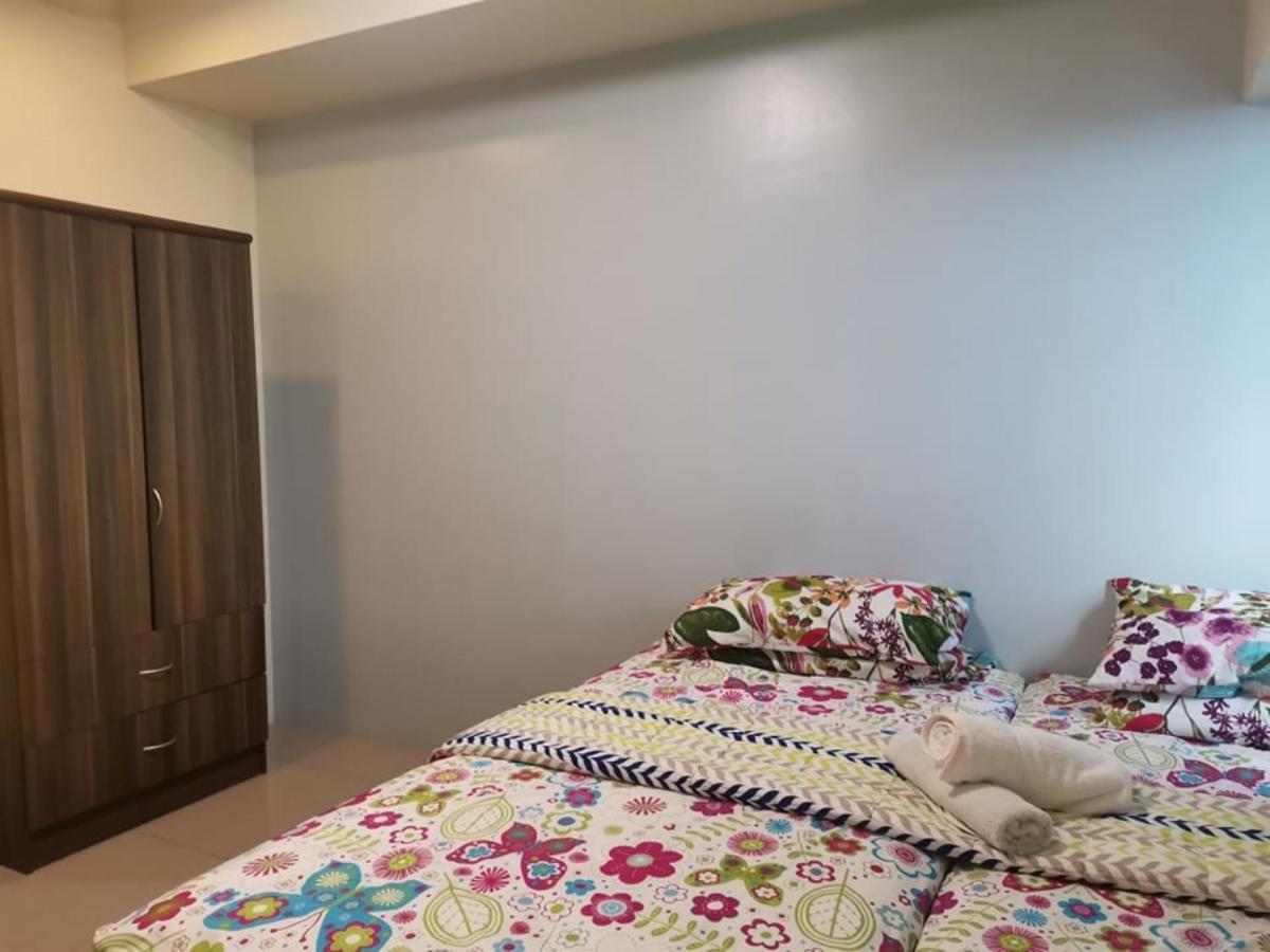 Horizon 101 A1 Shortwalk Robinson Mall Mango Square Bars Free Pool Cebu ภายนอก รูปภาพ